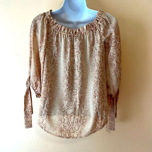 BCBGMAXAZRIA Tan Snakeskin Pattern Blouse Sz XXS - Picture 3 of 3